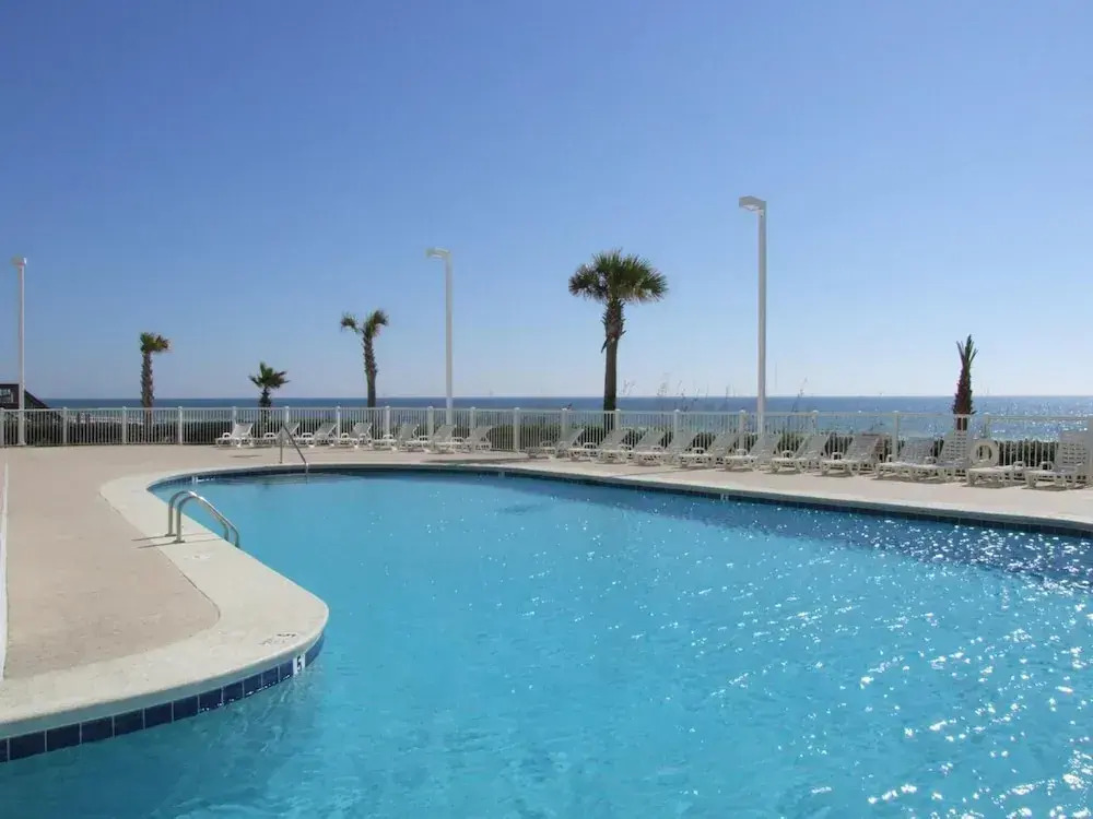 Tradewinds 807 by Youngs Suncoast