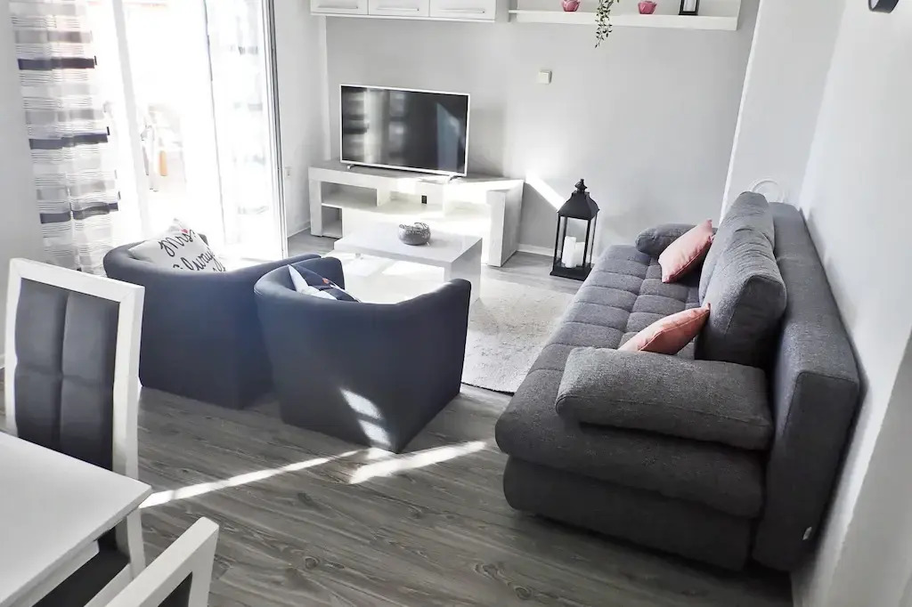 Apartment in Maslenica With Sea View