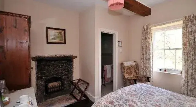 Llanddetty Hall Farm