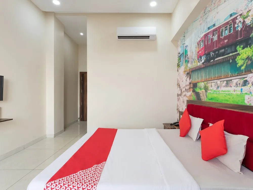 Oyo 40909 Shiv Palace