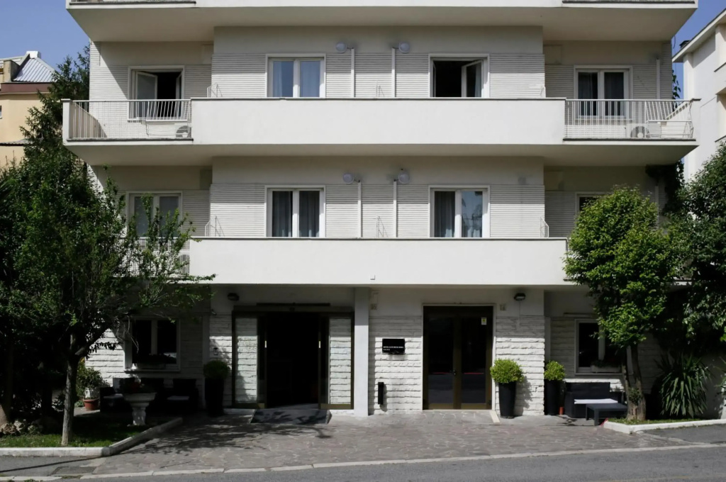 Отель c-hotels Club House Roma
