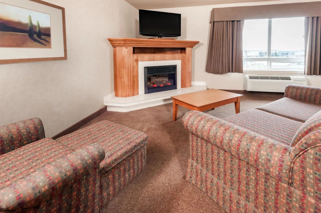 Canalta Hotel Airdrie
