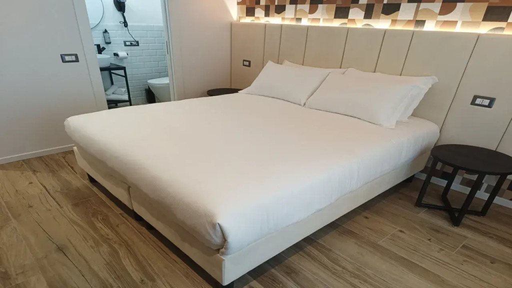 Romi Suite