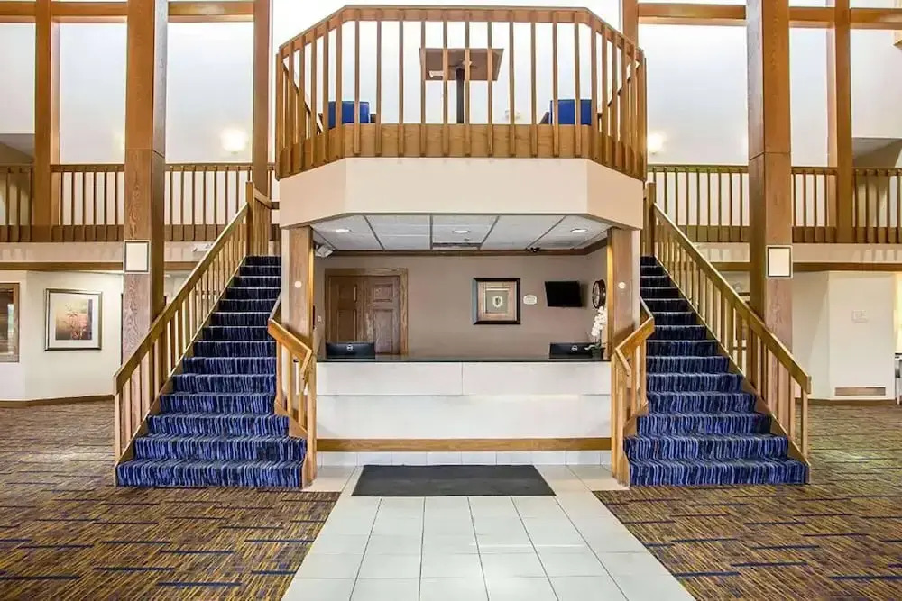 Courtyard By Marriott Merrillville