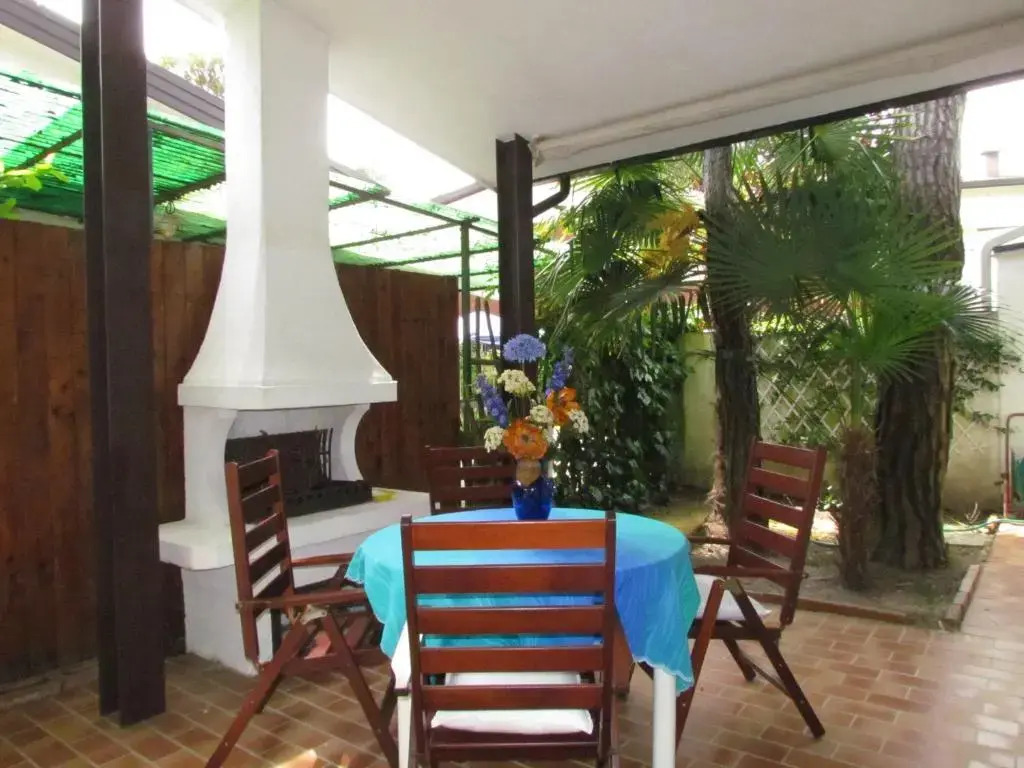 Lovely villa with spacious garden