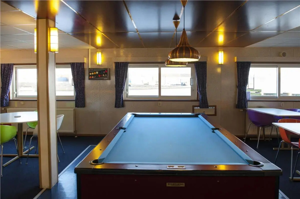 Botel