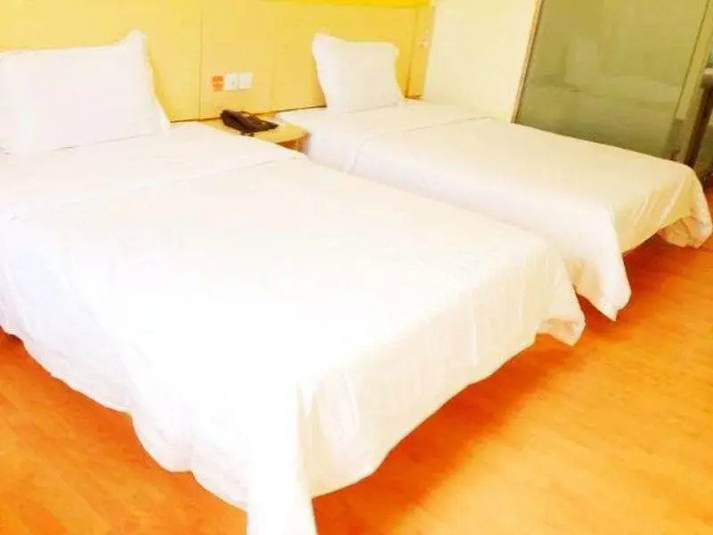 7 Days Inn Shenzhen East Railway Station Buji Laojie