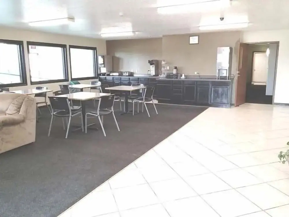 Economy Inn