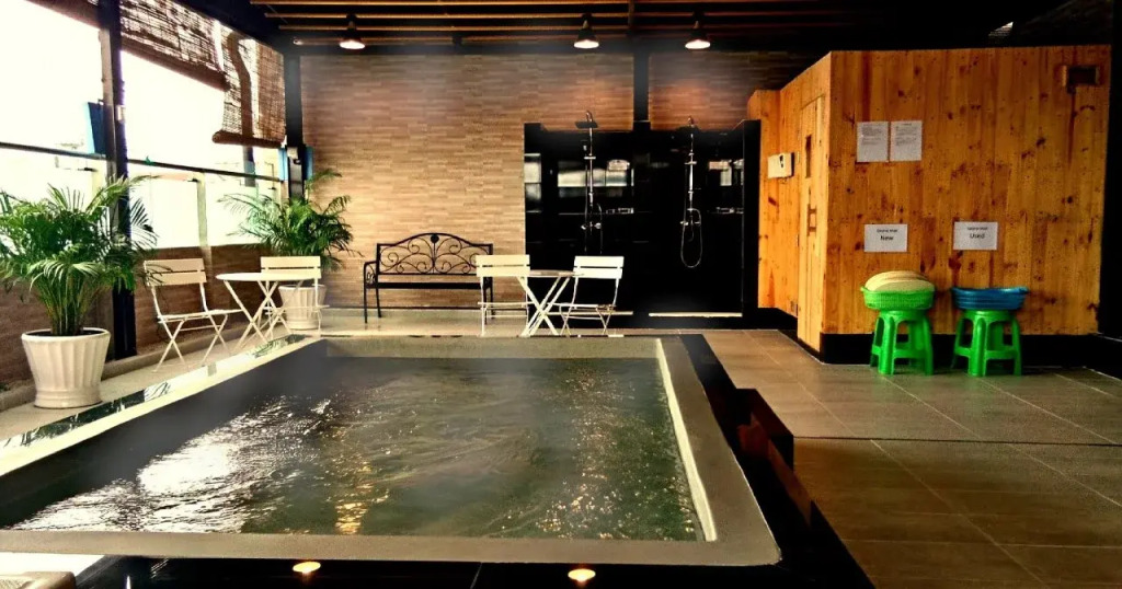 Hotel 51