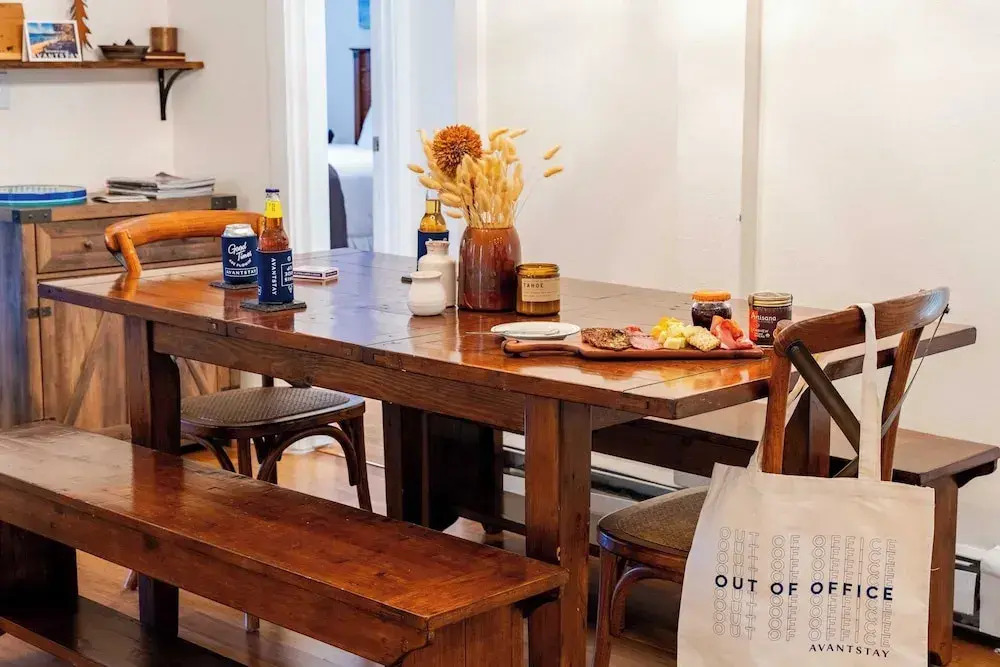 Walk to Lake, Dining+shops 5mins to Ski Resort Incline Paradise by Avantstay