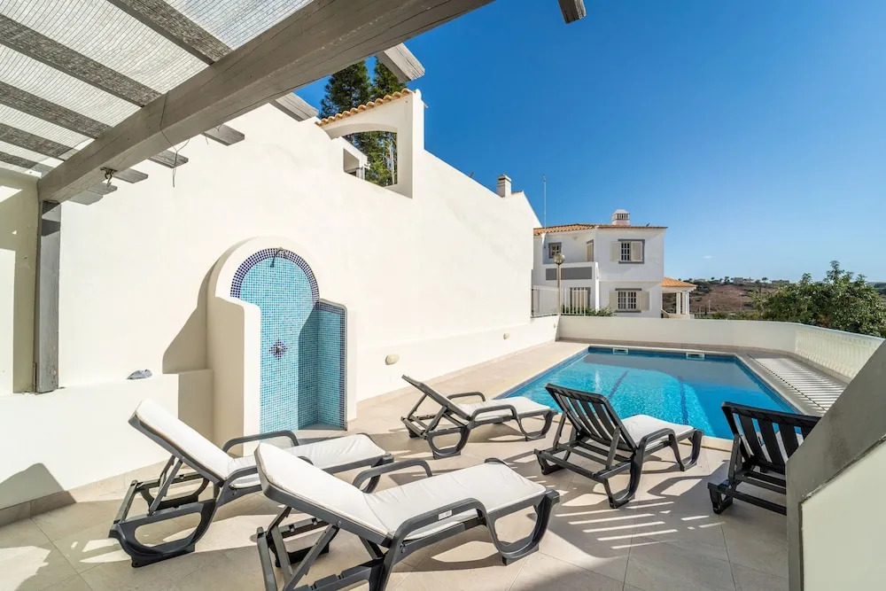 Villa Lemos by HelloVacations