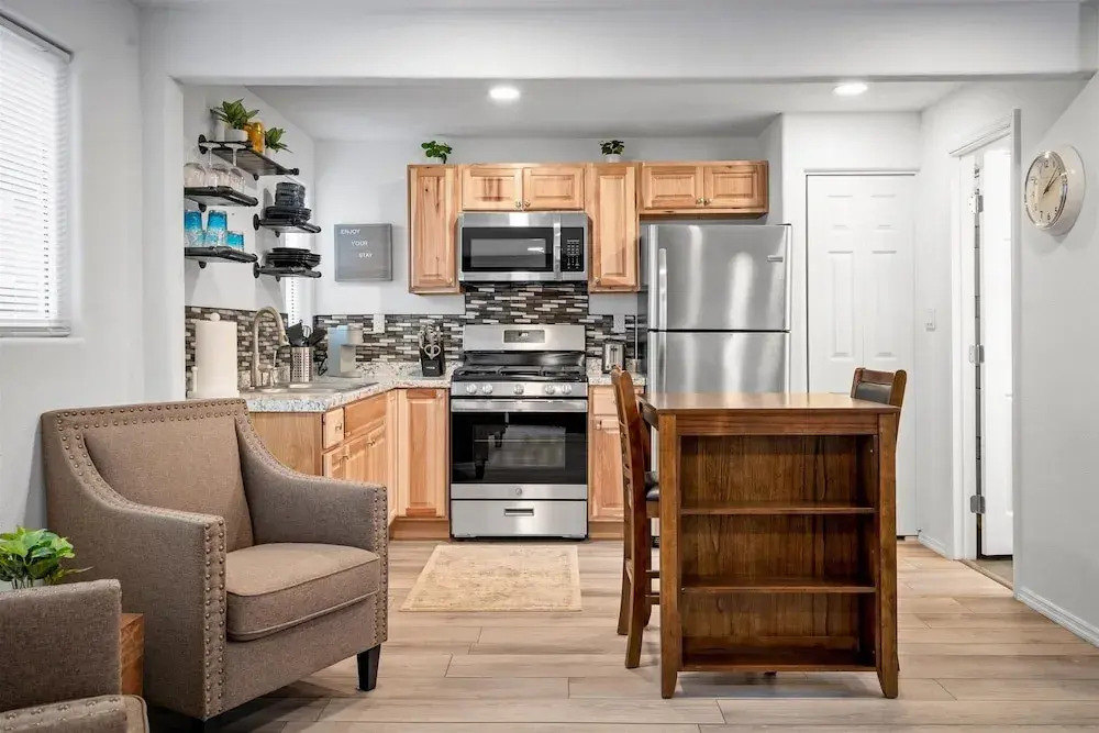 11 Chelsea Place 1 Bedroom Condo by RedAwning