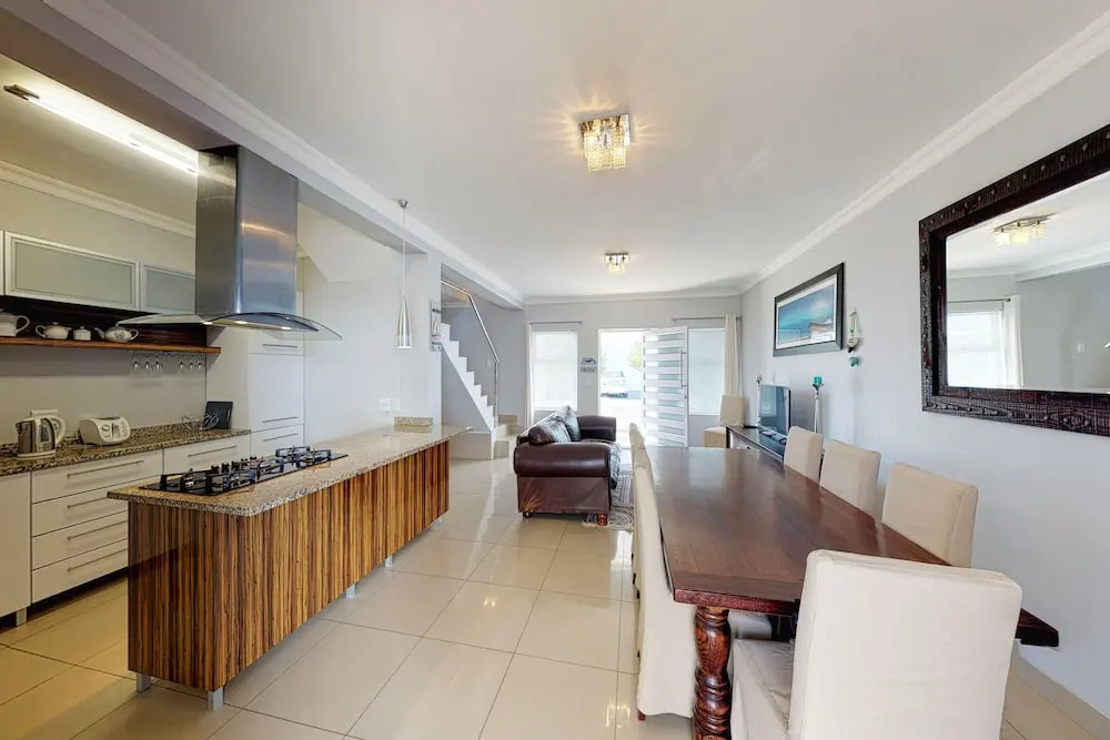 Hermanus Longboat Sea Cottage