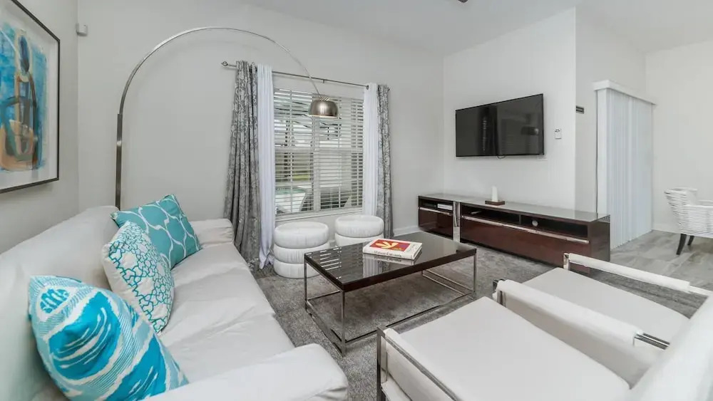 1595 Moon Valley Drive