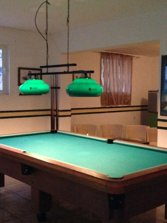 Manine Apartments