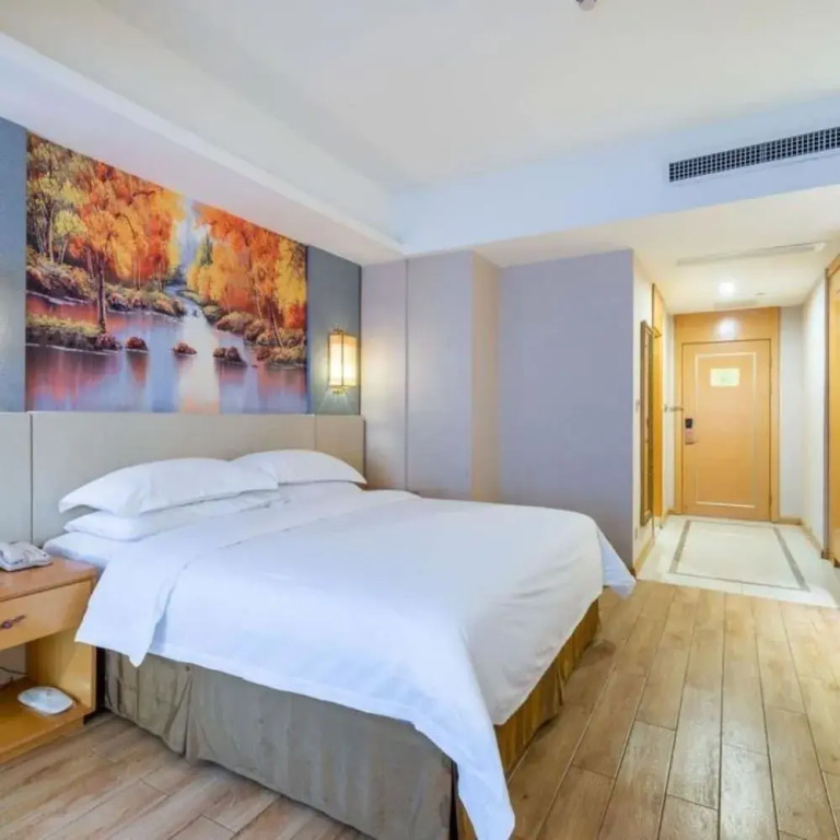 Vienna International Hotel (Changsha Wuyi Square)