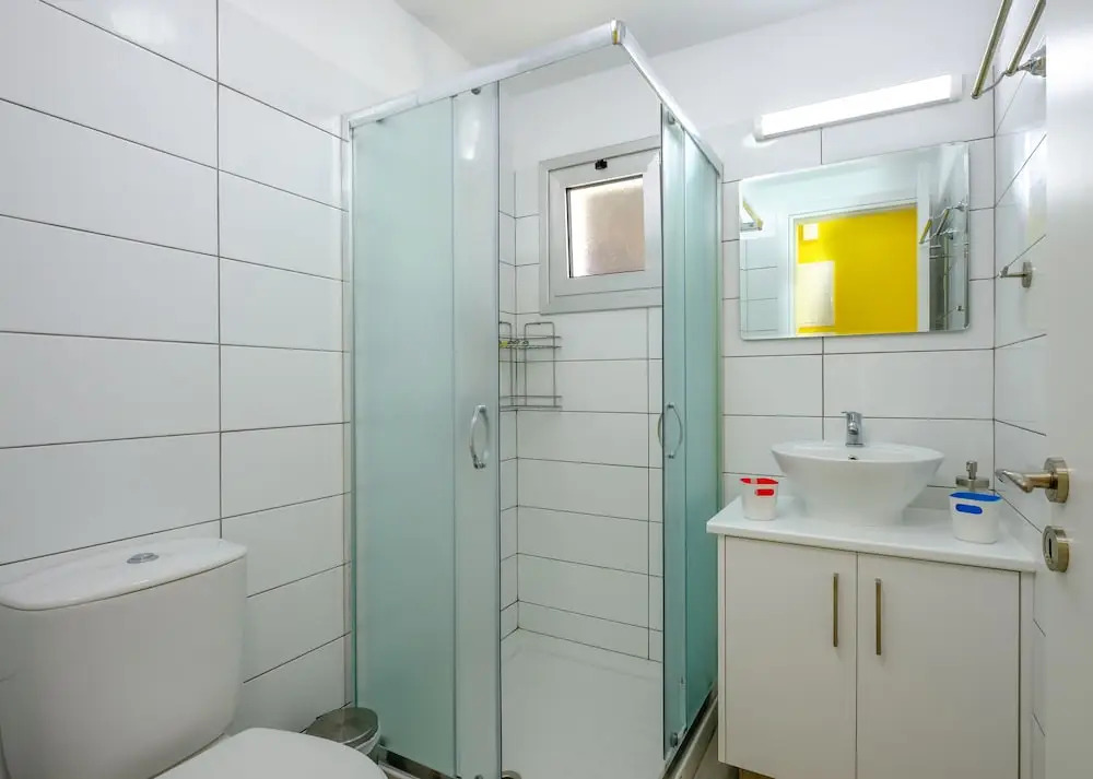 Gabinos - 1BR - Square Center