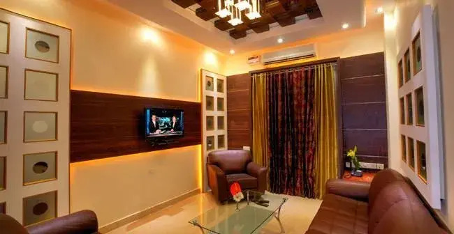 Akshay Inn