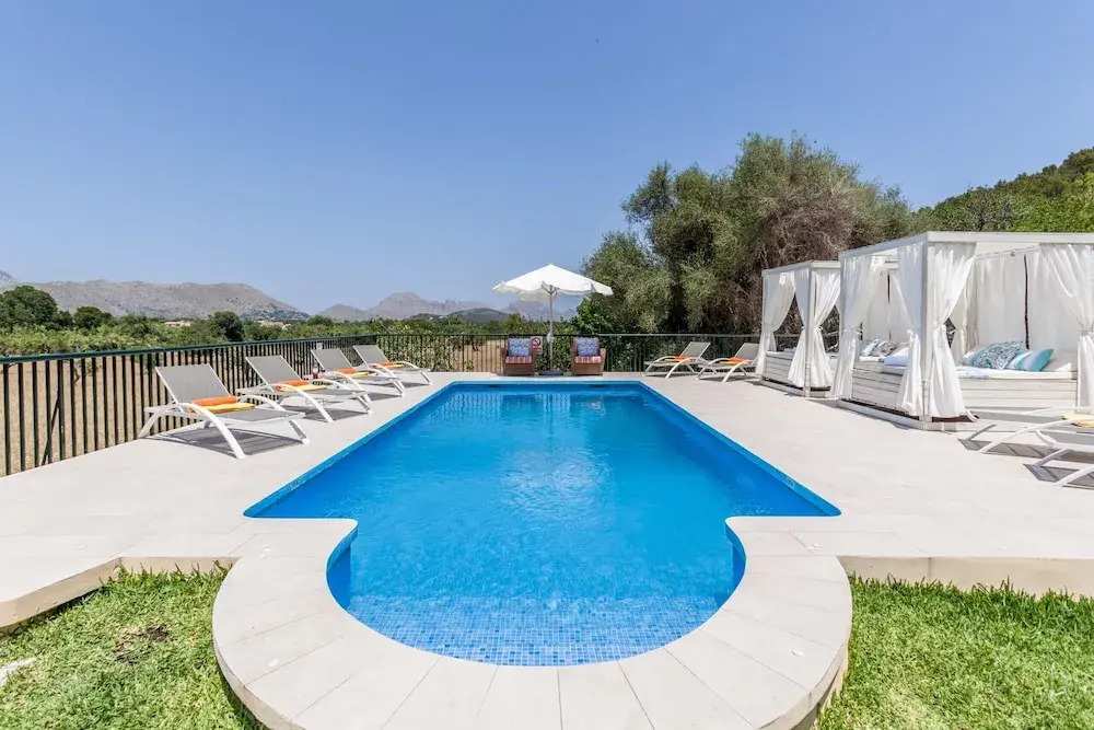 Owl Booking Villa Siquier - Luxury Retreat with Mountain Views