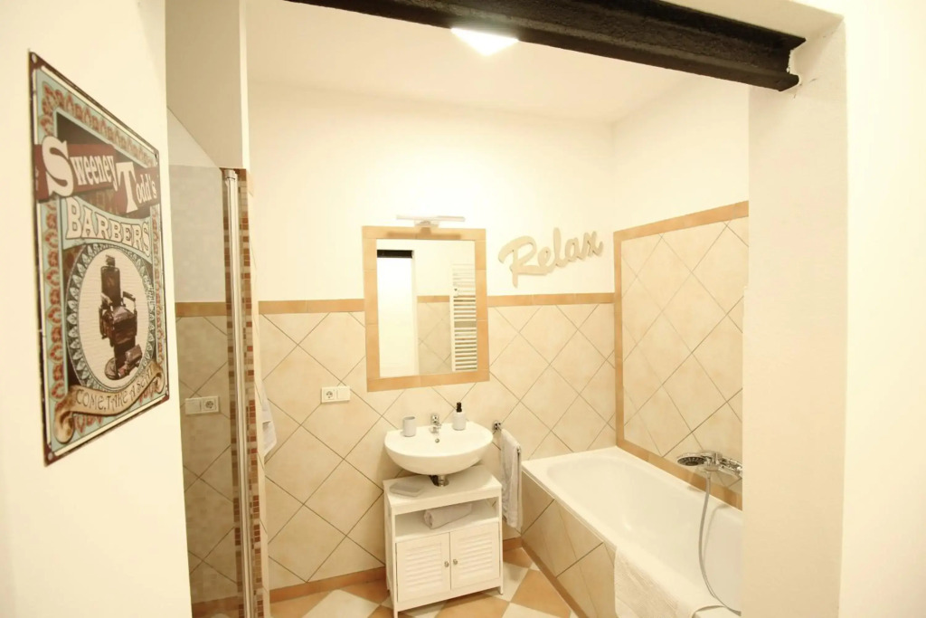 *new*SECRET HIDEAWAY +NY Loft Flair+Alexa+WLAN
