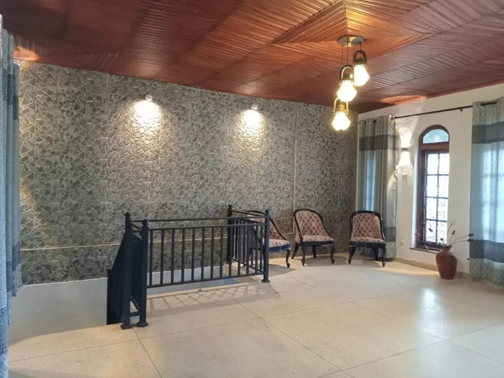 Farah Guest Inn