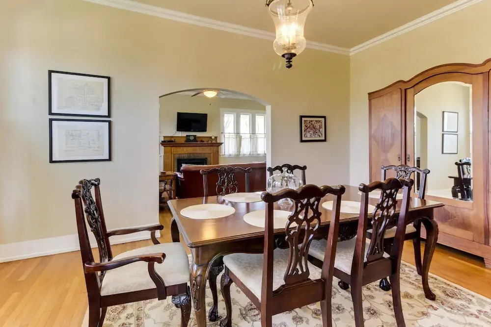 Cozy Retreat in Fredericksburg - Two Homes Perfect for Large Groups