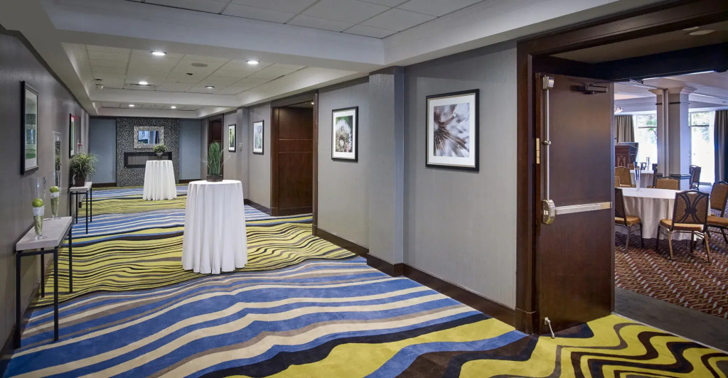 Waterfront Hotel Downtown Burlington