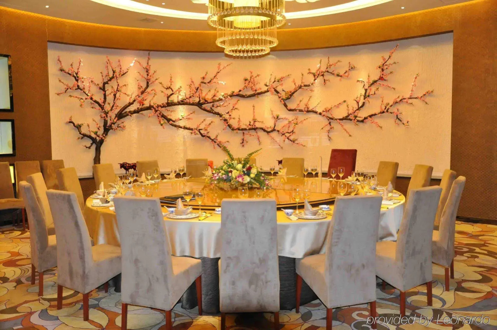 Grand View Hotel