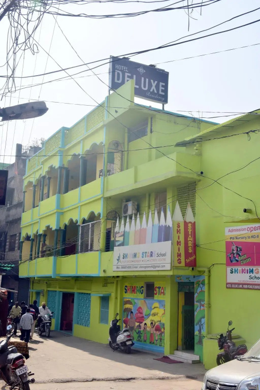 Hotel Deluxe Residency