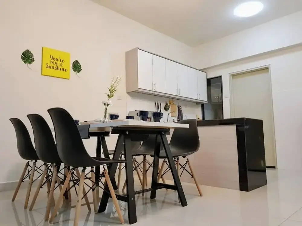 Puchong 8-12 pax Cozy Apartment IOI