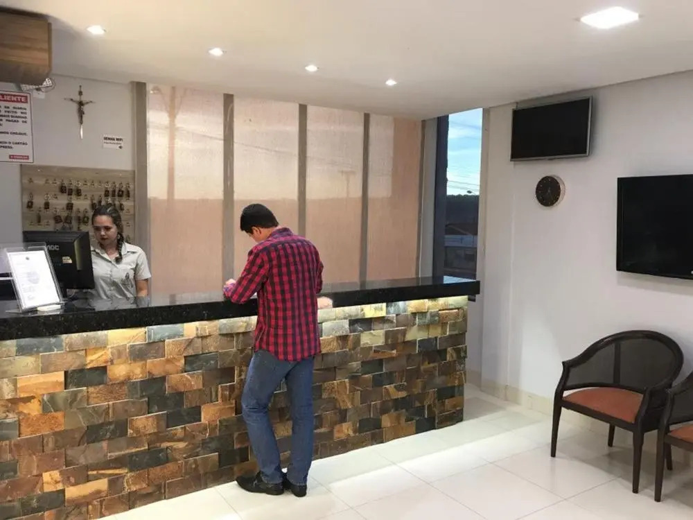 Lider Hotel