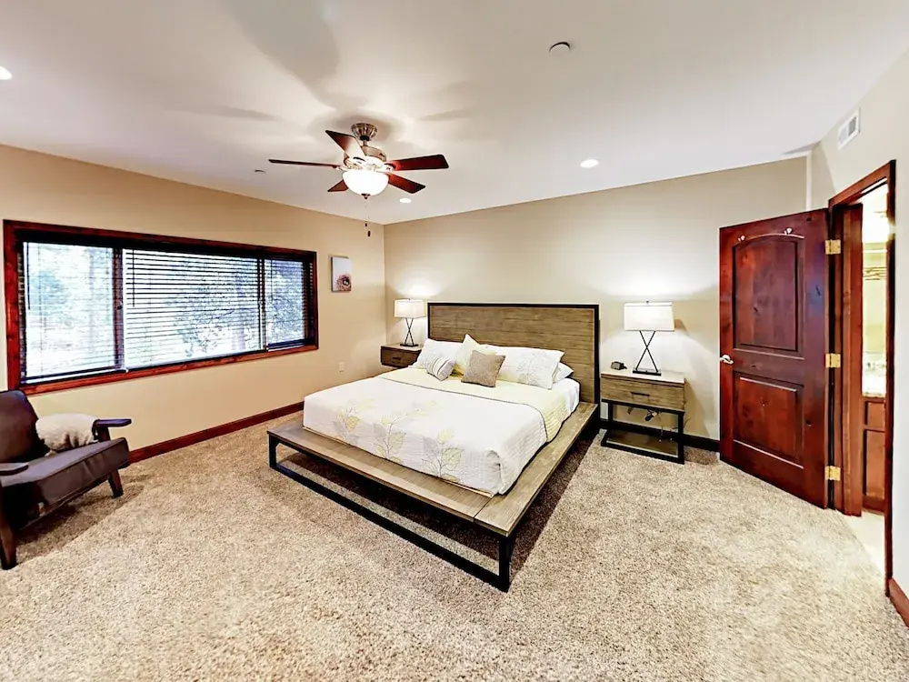 Manzanita Condo #603 3 Bedrooms 3 Bathrooms Condo