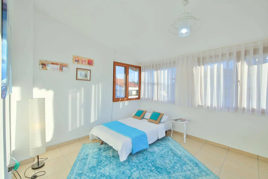 EV Apartments