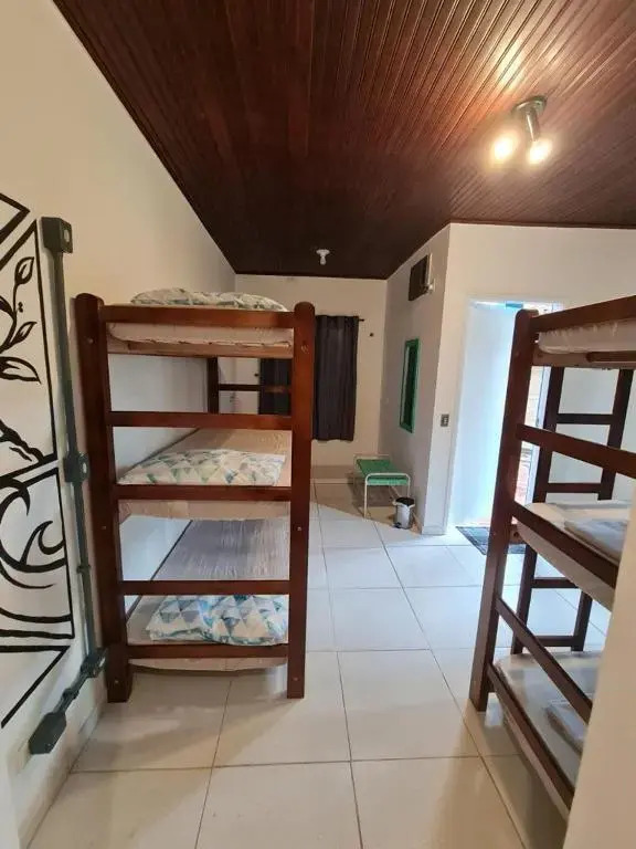 Hostel 4 Elementos - 200 metros da Praia de Pernambuco e do Mar Casado