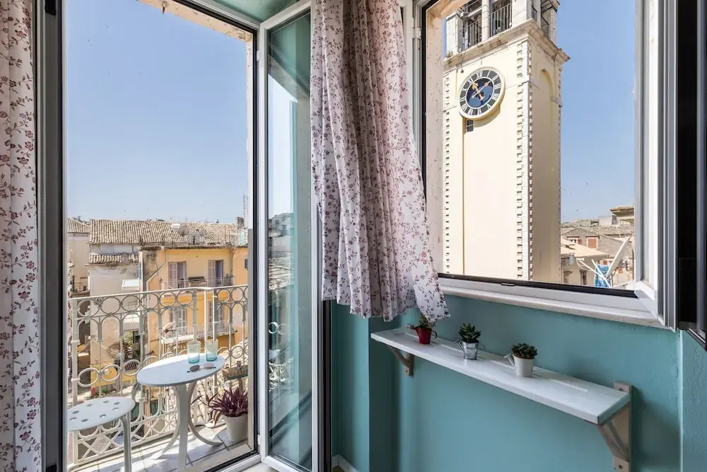 St Spyridon Cosy Apartment by Konnect, Old Corfu Town