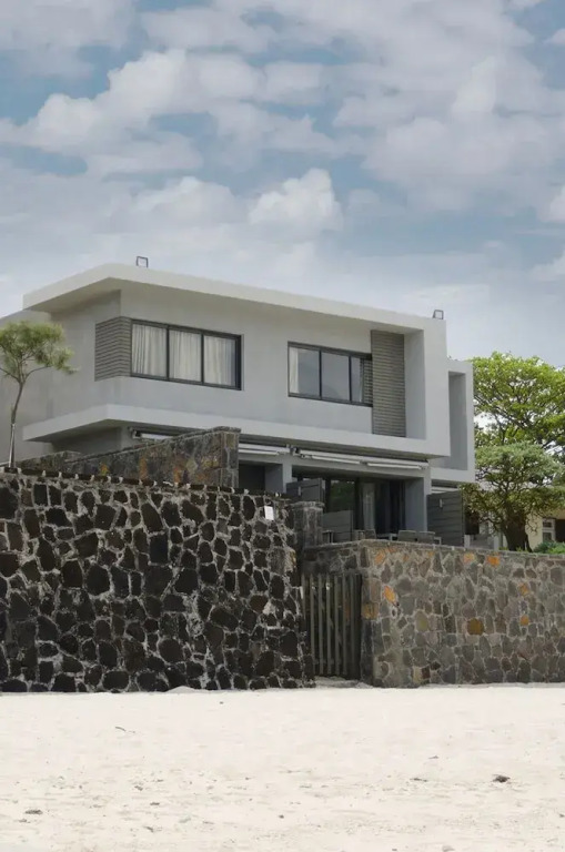 Coral Bay by Dream Escapes
