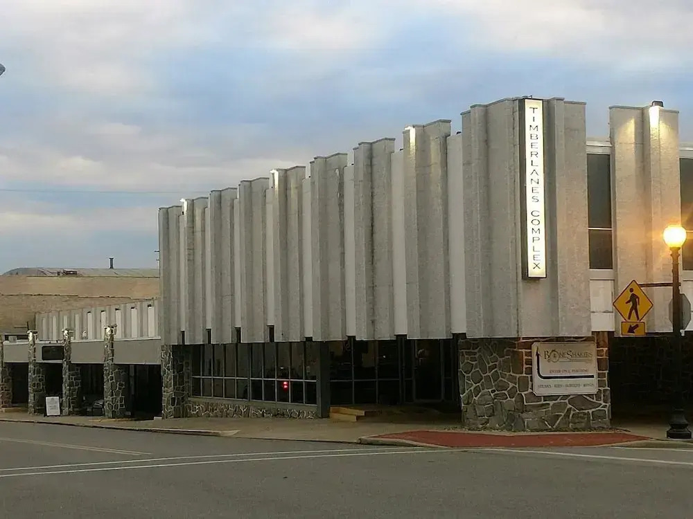 The Stables Inn & Suites