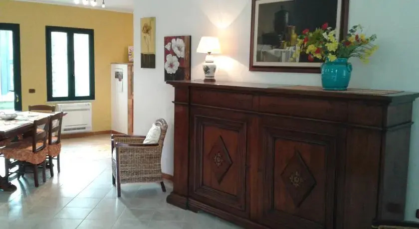 Dazzy Home