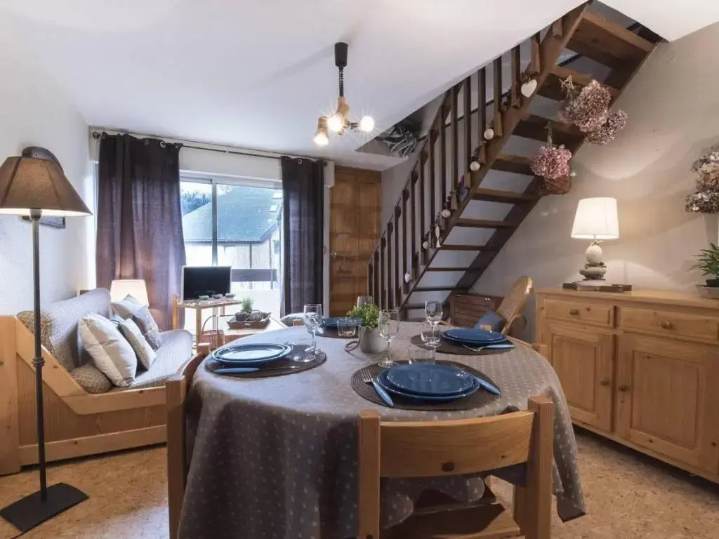 Duplex 4 personnes avec balcon à Saint Lary Village - FR-1-296-182