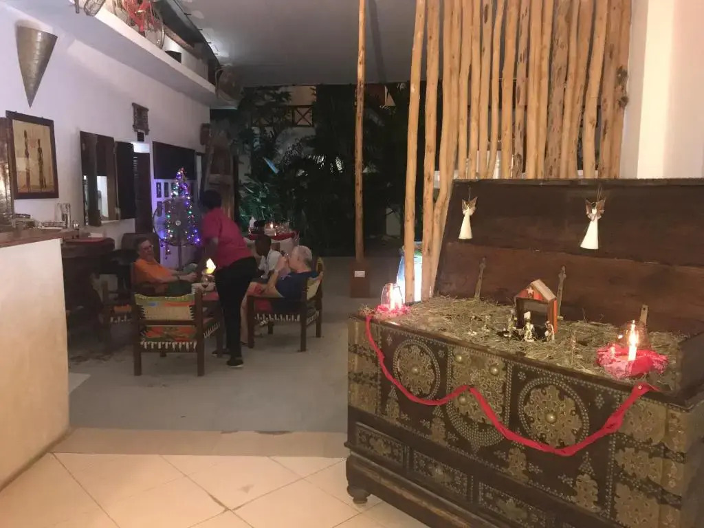 27 Cafe Zanzibar Airport Hotel