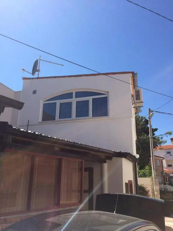 Apartments D