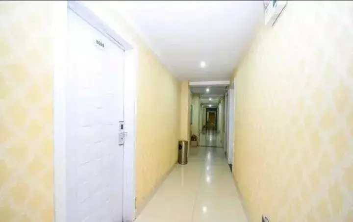 Wanhao Bussiness Hotel Siyang