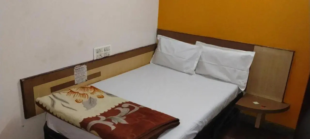 Sai Seva Hotel