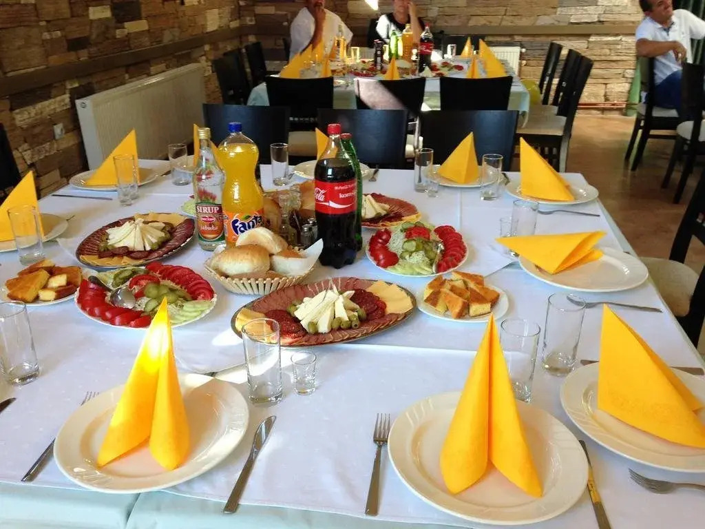 Hotel Oazza