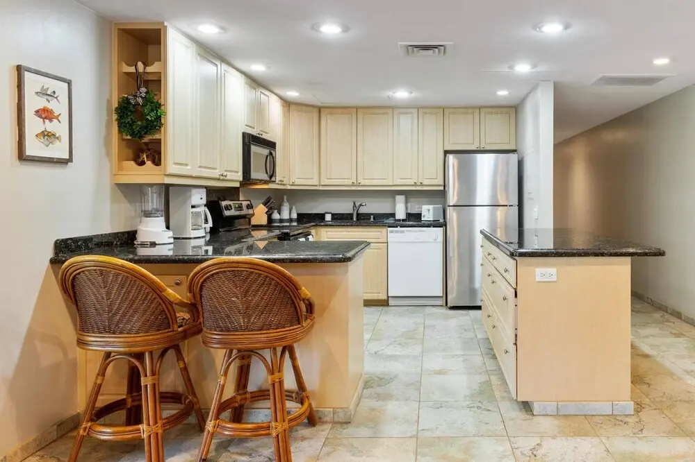 Big Island Royal Sea Cliff 401 by Coldwell Banker Island Vacations