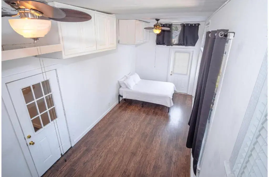 Tranquil Getaway 3br/2ba Near Downtown