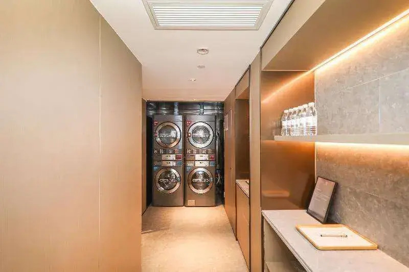 Ji Hotel (Shanghai People's Square, Nanjing Road)
