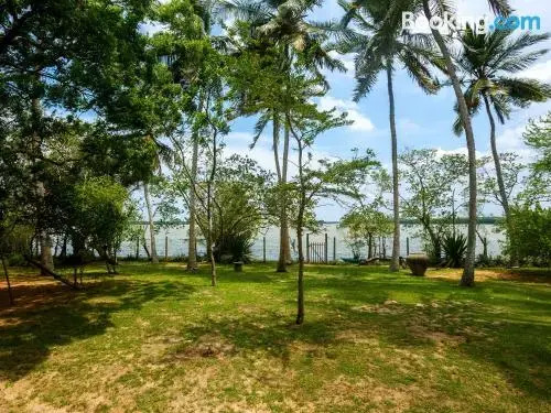 Lagoon House Rekawa