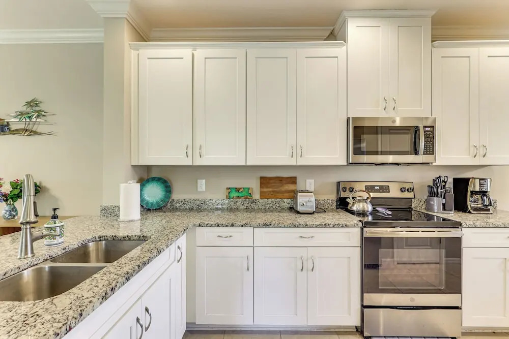 Long-term Stay in Bradenton! Condo w/ Golf & Pools