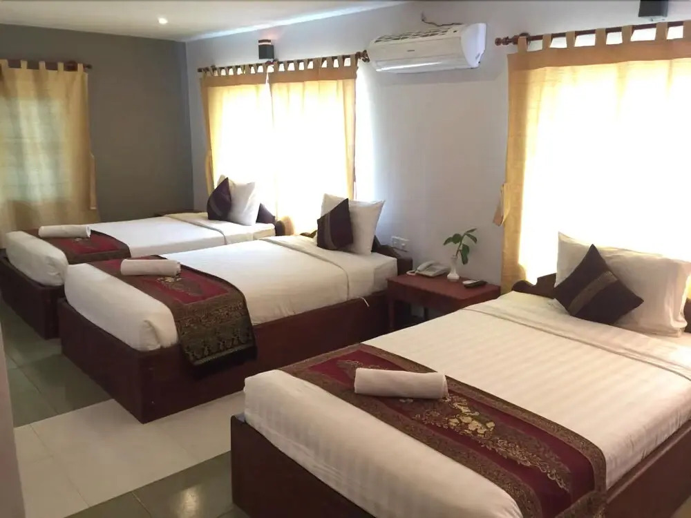 New Riverside Guesthouse